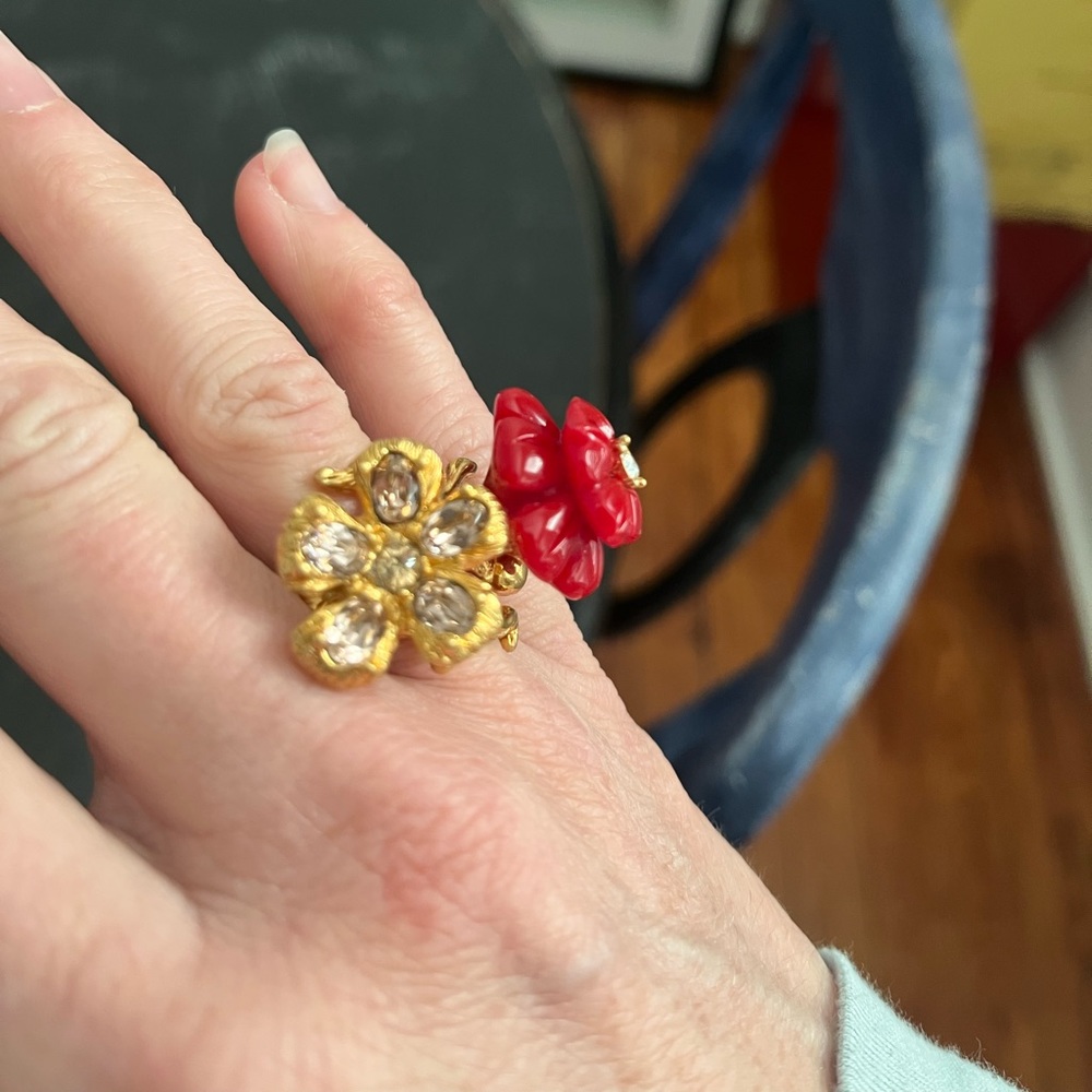 Alexander McQueen Flower Ring - Picture 6 of 16